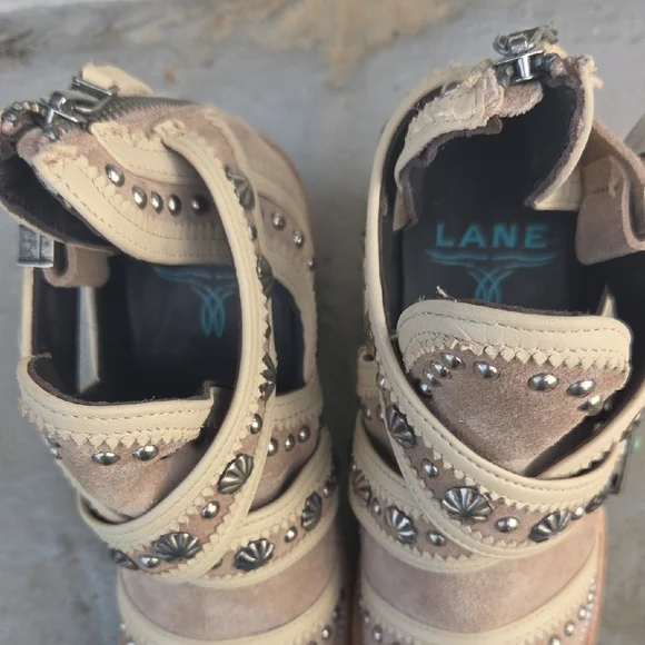 Lane Boots Tan Studded Leather Ankle Booties - Turquoise Soles - Picture 10 of 11